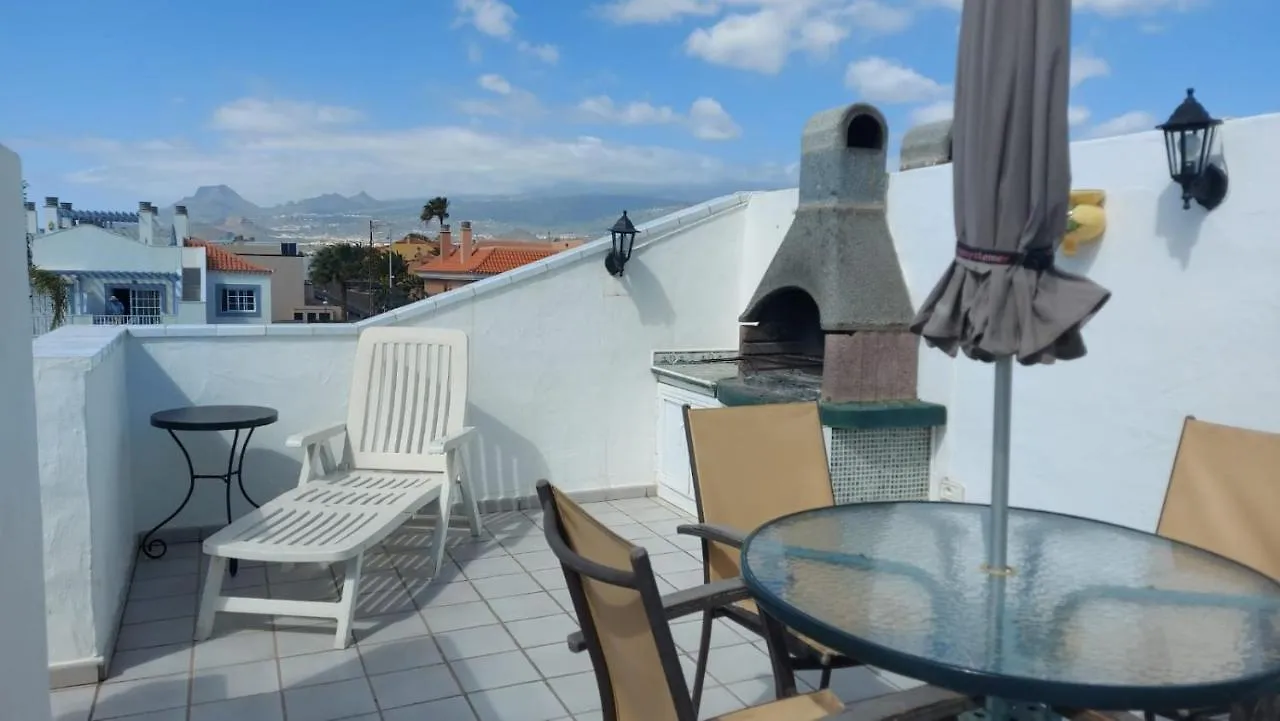 Private Apartment With Roof Terrace Arona