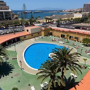 Apartamento Newly Renovated Vistas Muelle De Los Cristianos Pier View Free Wifi, Arona (Tenerife)